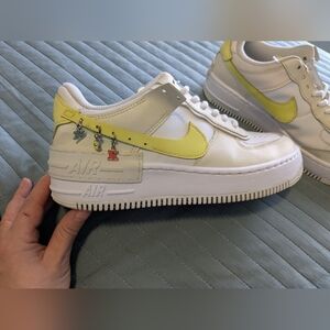 Women's Nike Air Force 1 Shadow SE 'Pale Ivory Light Zitron' sneaker. Size 8.5.